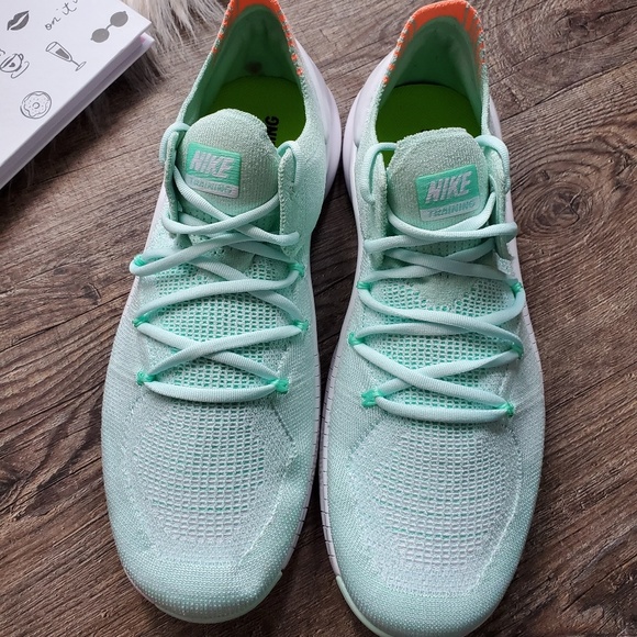 NEW Nike Free Tr Flyknit 3 - Picture 5 of 6